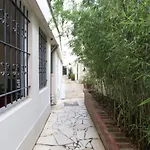 Charming Studio Close To The Eiffel Tower